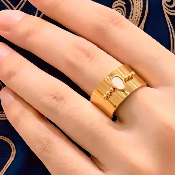 🆕️18K Gold Plated Stainless Steel Adjustable Ring w/ Natural Shell Inlay ✨️ 🌿 - Picture 11 of 16